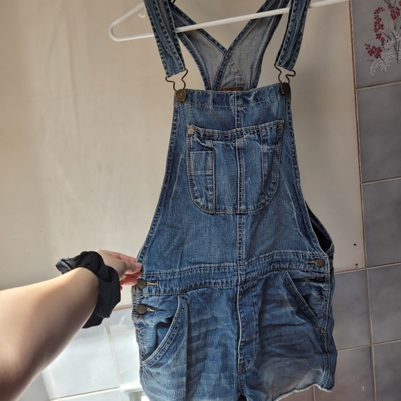 Denim shorts overalls - Picture 1 of 2